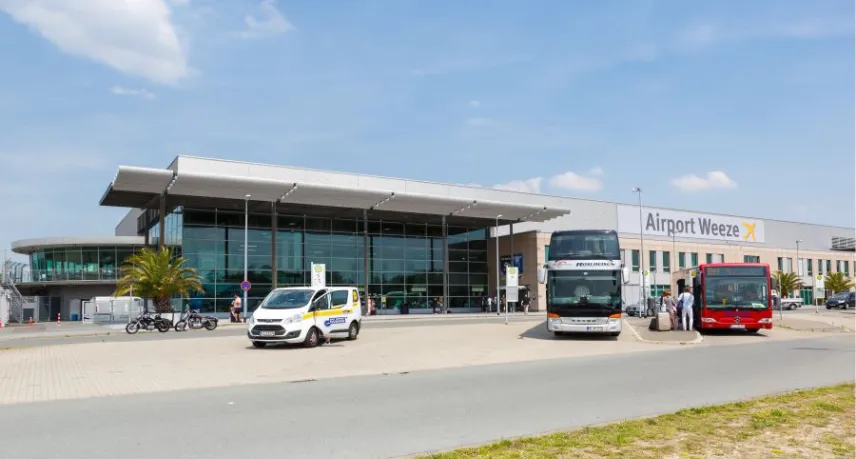 Flughafentransfer Weeze (NRN)